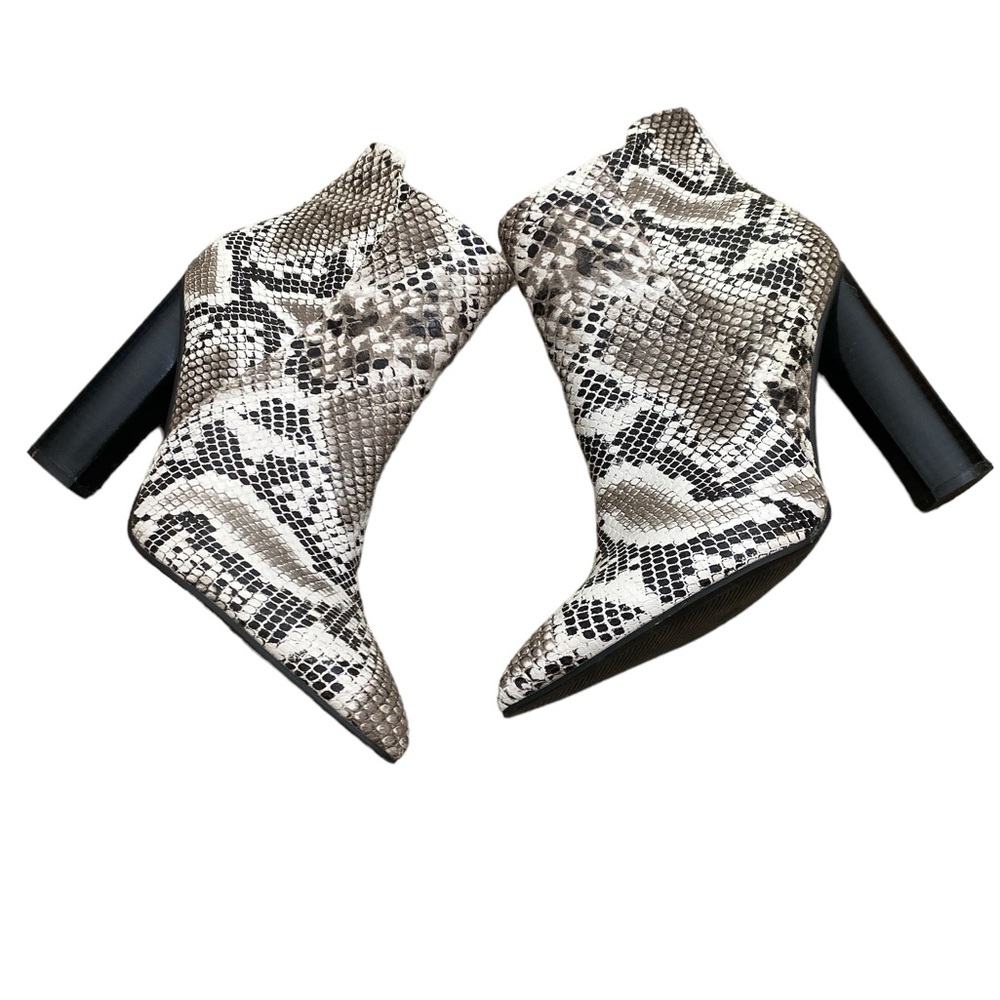 White & Gray Snake Print Pointed Toe High Heel Ankle booties